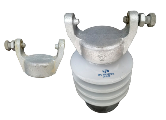 Línea frágil anti aislador de la porcelana del IEC 60168 del poste gris claro