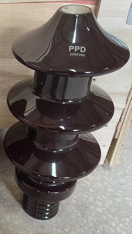 20NF250 Brown esmaltó al OEM del estándar del estruendo 42531 del buje de la porcelana del transformador