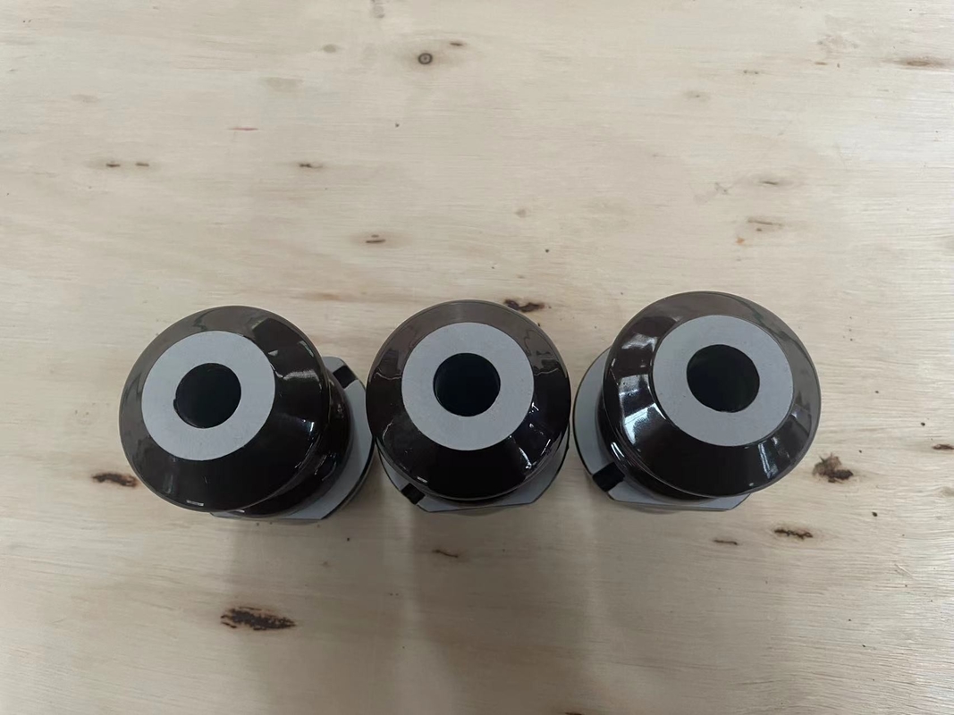 OEM estándar del buje de la porcelana del transformador 1-630A del estruendo disponible