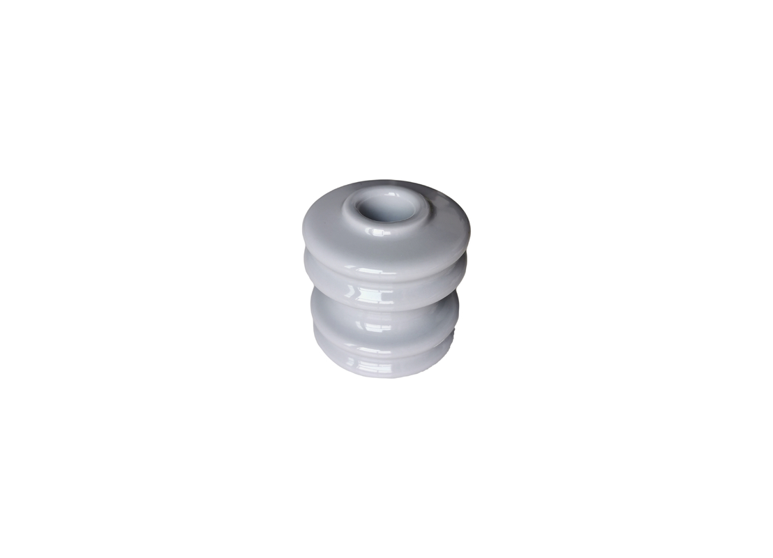 Aisladores blancos del carrete de la porcelana 8.9kN del ANSI 53-3 del color