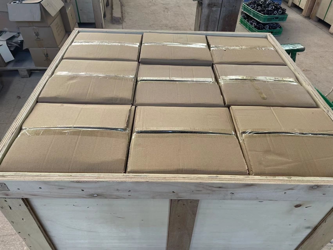 El buje Brown del transformador de la porcelana del estruendo 1kV 250A colorea al OEM disponible