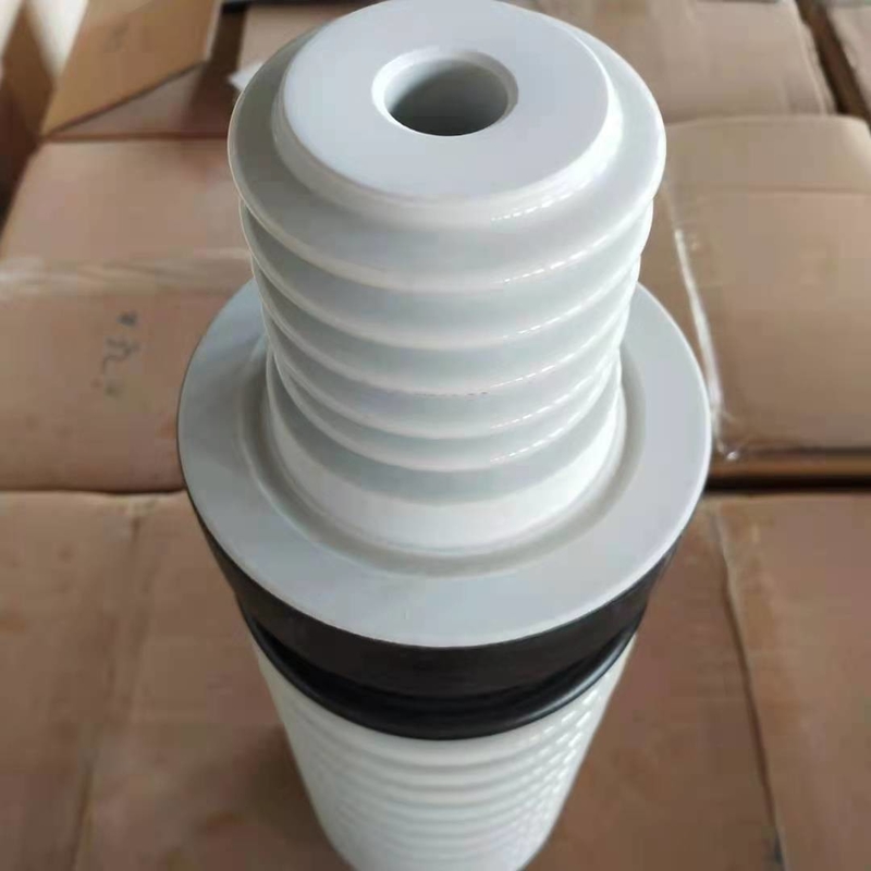 El gas estándar del IEC 36kV 12Sheds aisló forrar al OEM blanco del color